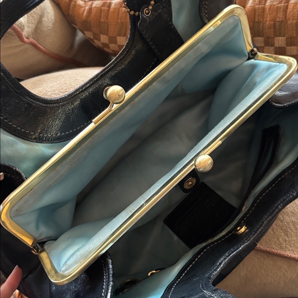 Coach Ergo Black Pantent Leather Pleated Frame Kisslock Satchel Shoulder Bag Y2K - Picture 13 of 16